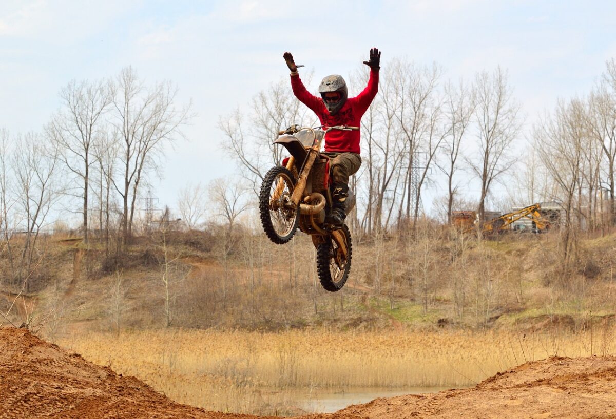 How to Race a Dirt Bike
